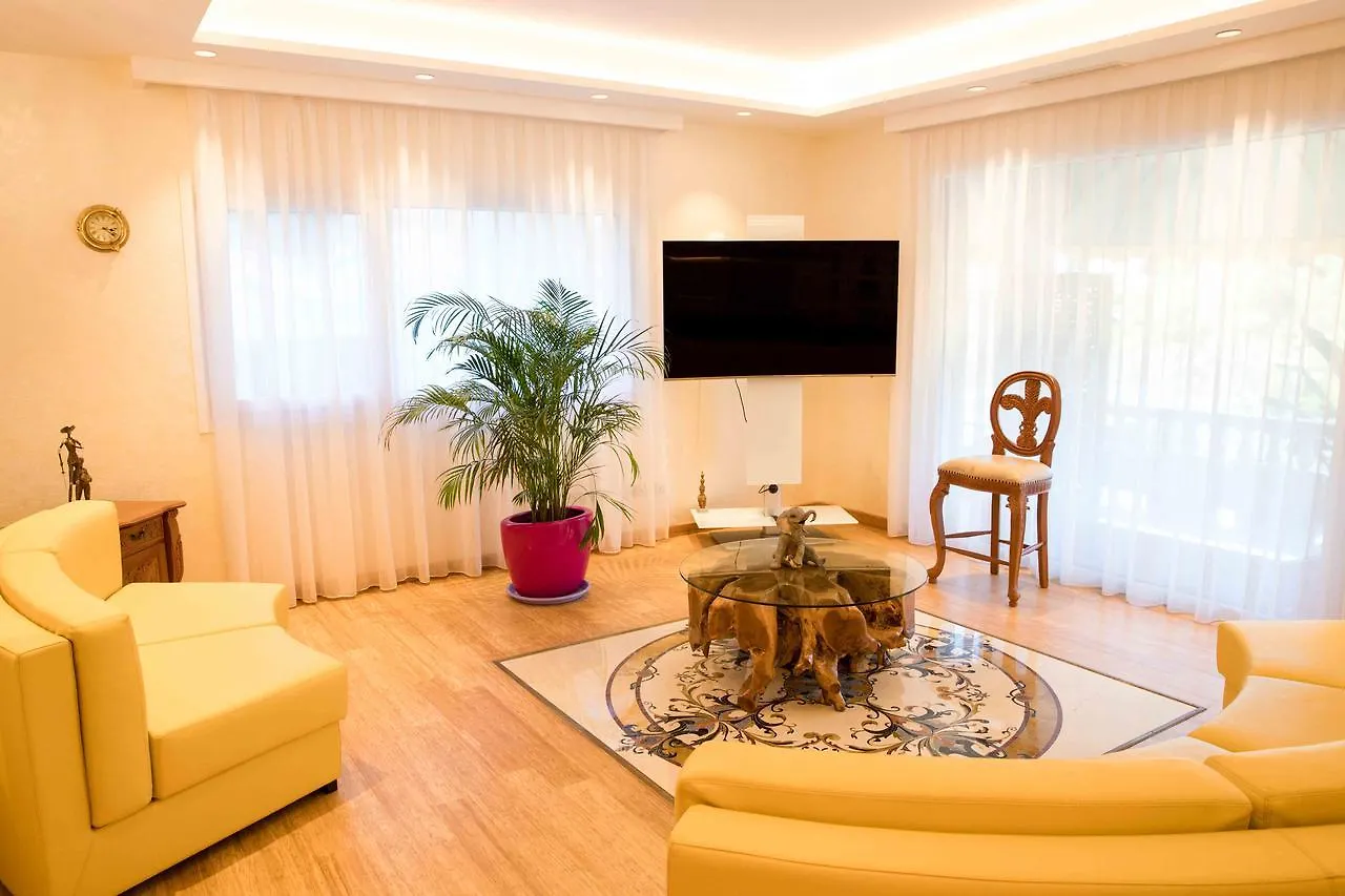 Eco Geo Sol Villa Lloret de Mar